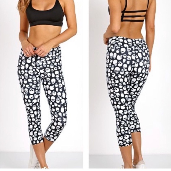 Onzie skull capri leggings M/L - Picture 1 of 6